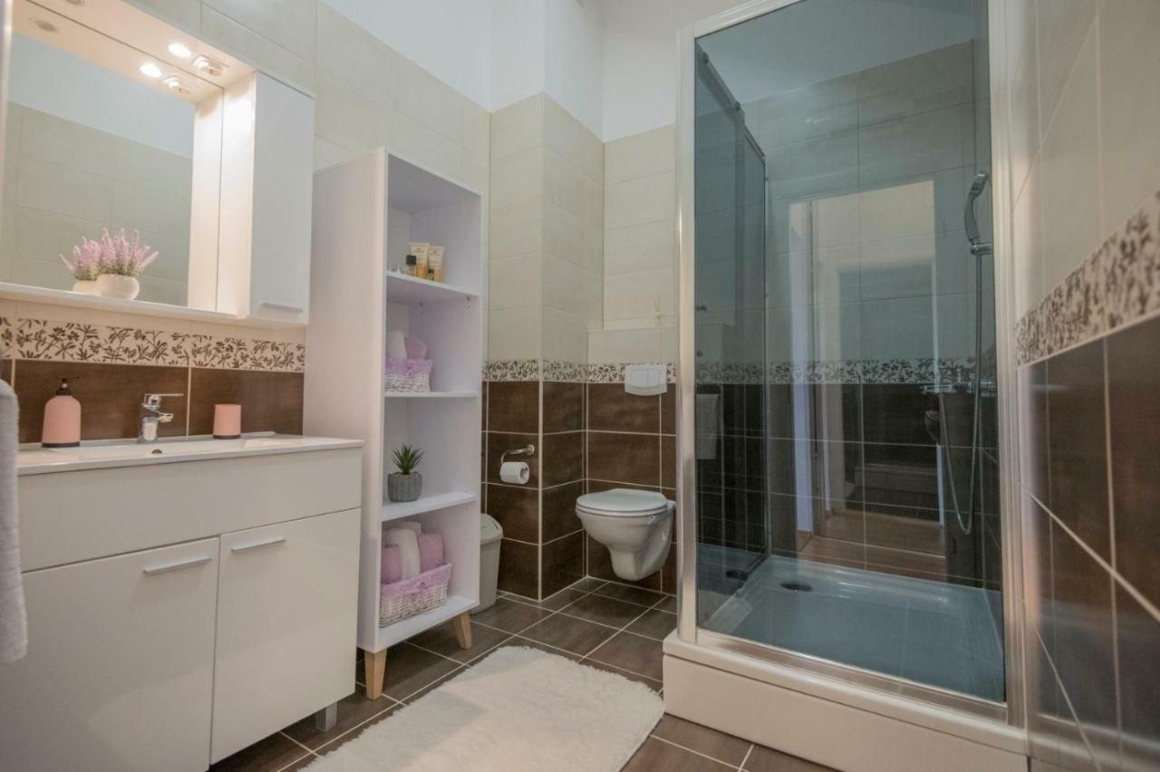Apartment Petra Imotski Zewnętrze zdjęcie