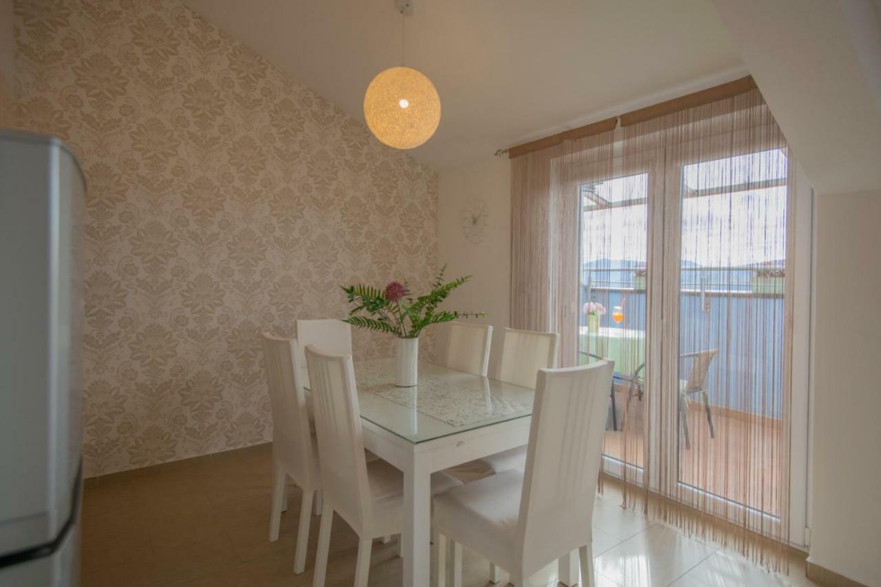 Apartment Petra Imotski Zewnętrze zdjęcie