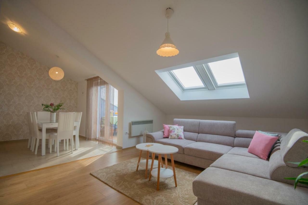 Apartment Petra Imotski Zewnętrze zdjęcie