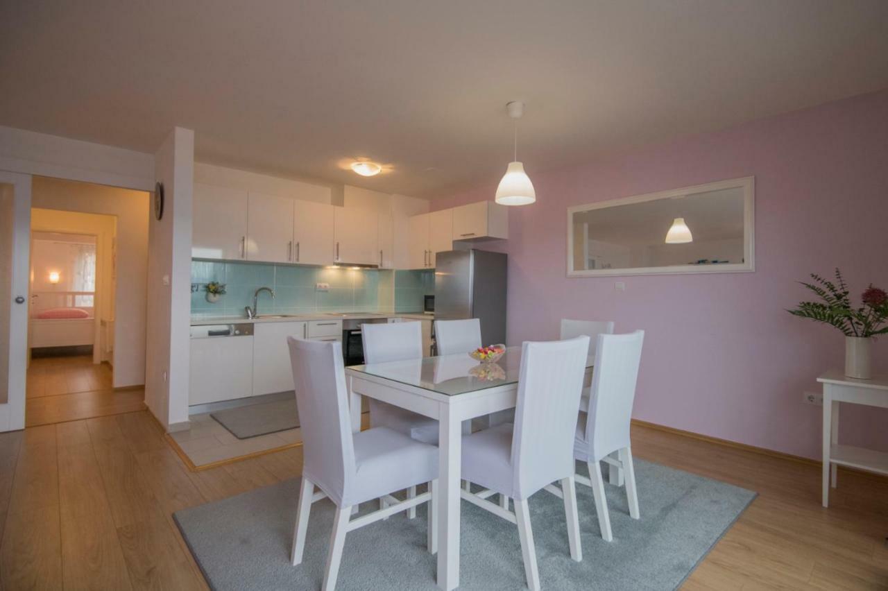 Apartment Petra Imotski Zewnętrze zdjęcie