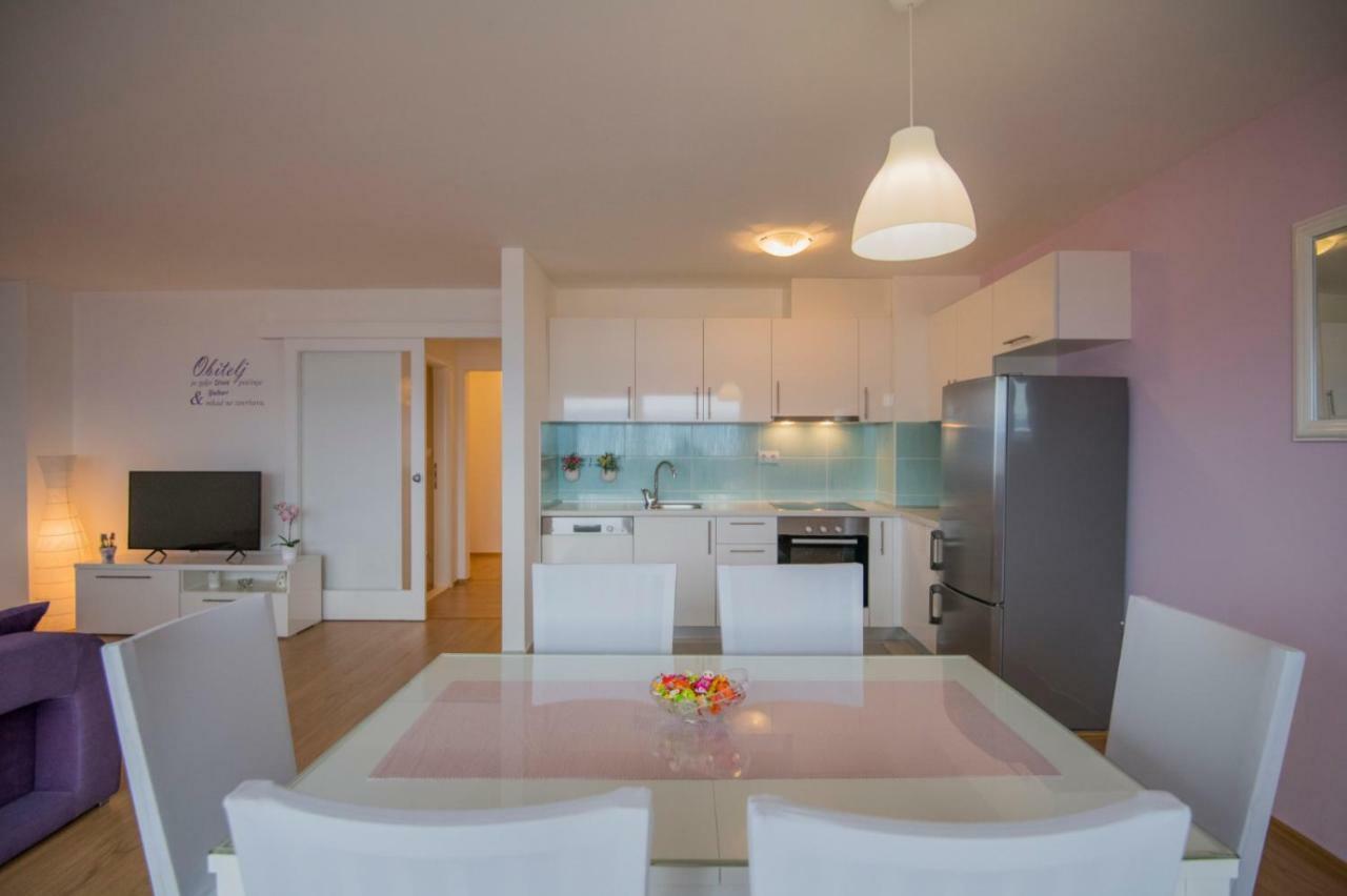 Apartment Petra Imotski Zewnętrze zdjęcie